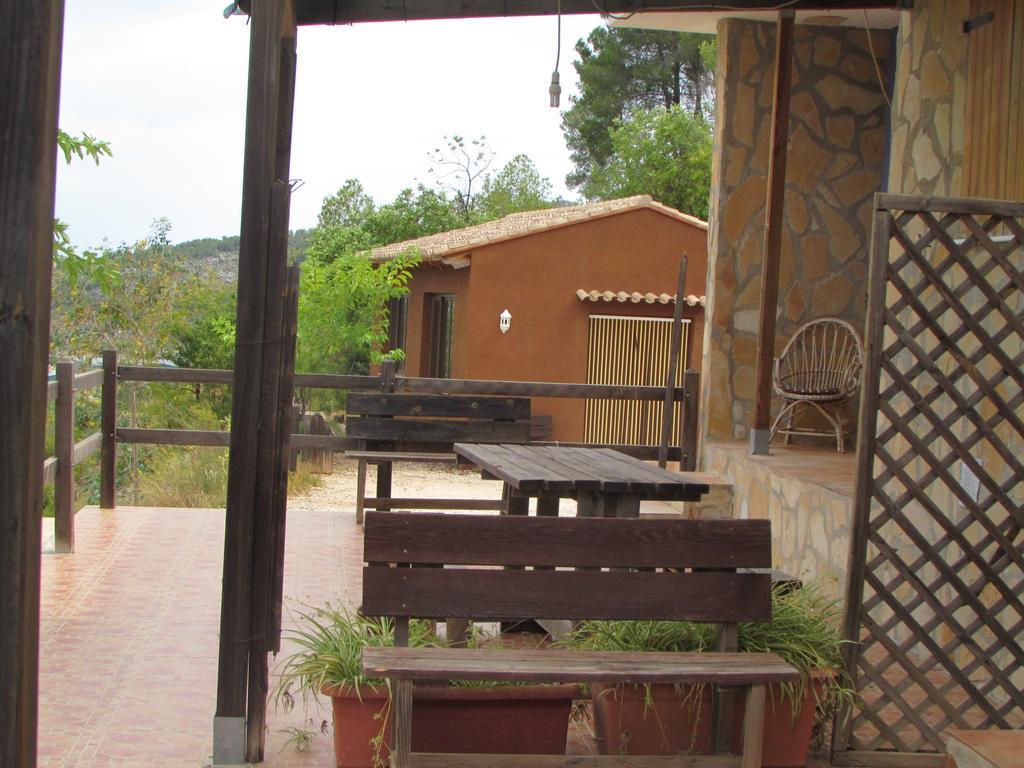 Casa Rural La Canal De سالم المظهر الخارجي الصورة